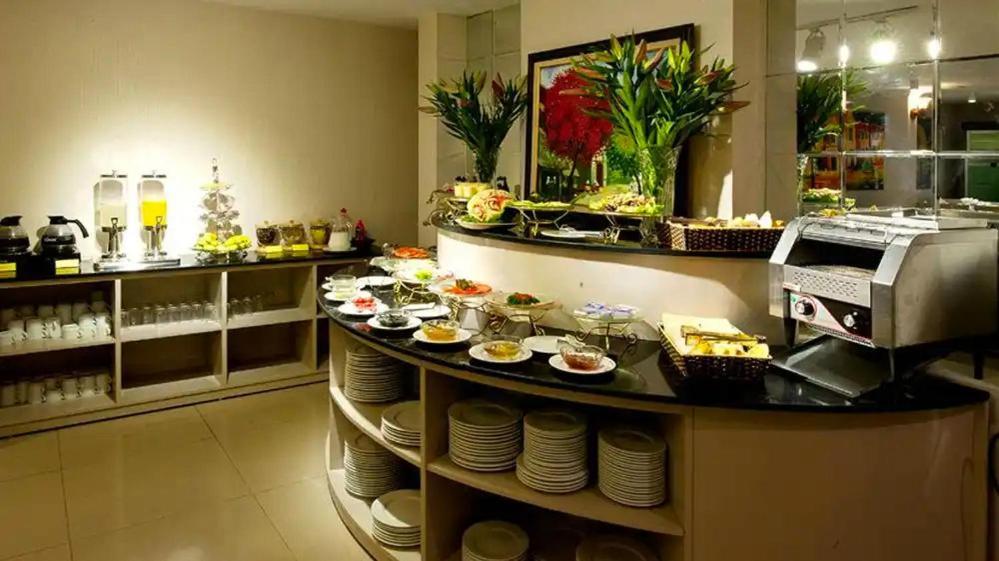 Hanoi Memory Premier Hotel & Spa Exteriör bild